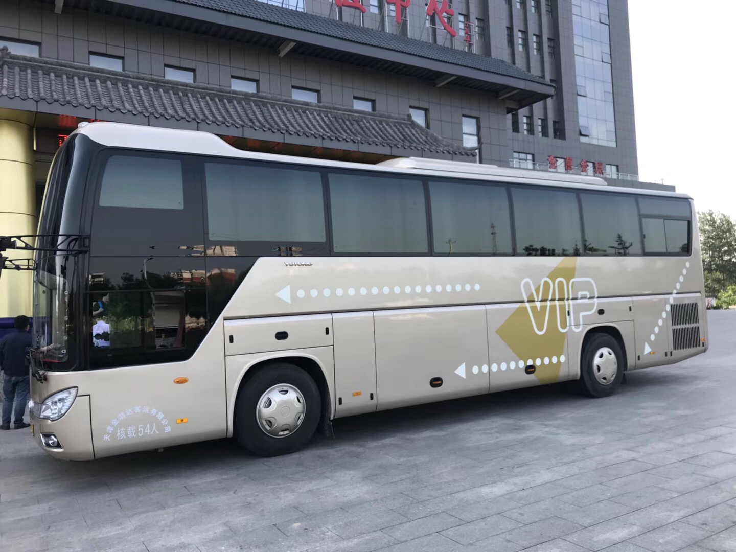 青岛租车51座旅游大巴价格 青岛租车51座旅游大巴价格