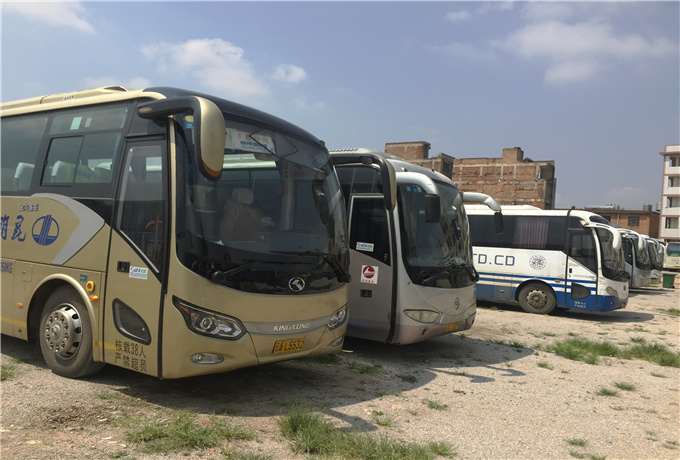 青岛旅游汽车公司